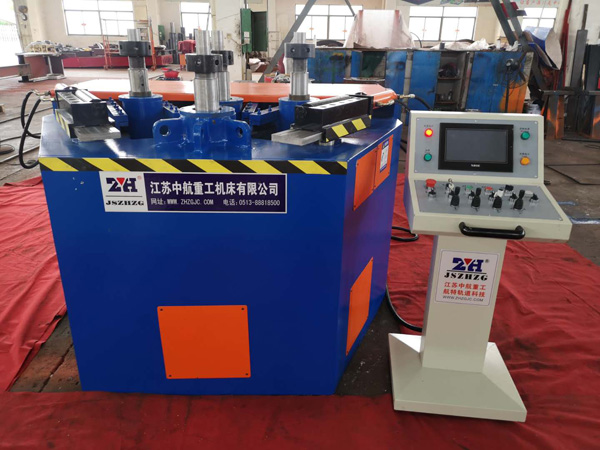 高精度四輥型材彎曲機 高精度四輥型材彎曲機